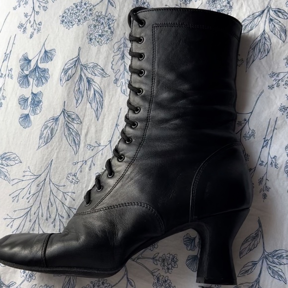 Laduca Annie can-can soft-sole boots (size 38, or street shoe size 8) - Picture 1 of 2